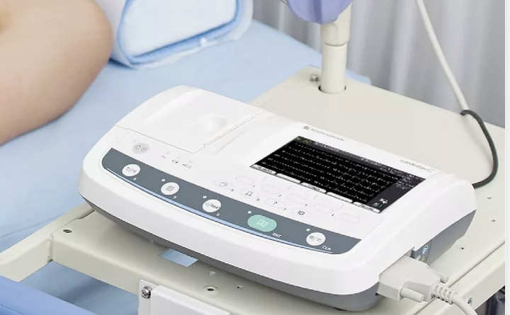 ECG/EKG Machines: Essential Devices for Monitoring Heart Activity